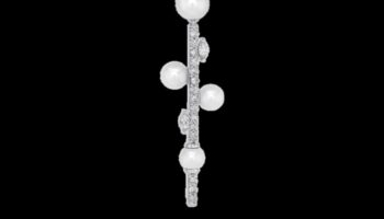 Harmony in Silver: Βρείτε τη Μελωδία σας στην Ασημένια Συμφωνία των Σκουλαρίκια μας