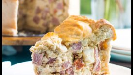 Pizza Paradiso: Crafting Artisan Italian Pies at Home