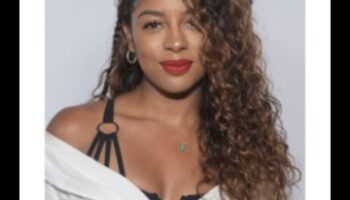 Το Allure in Motion Continued: Dynamic Styles για κυματιστά μαλλιά που κινούνται